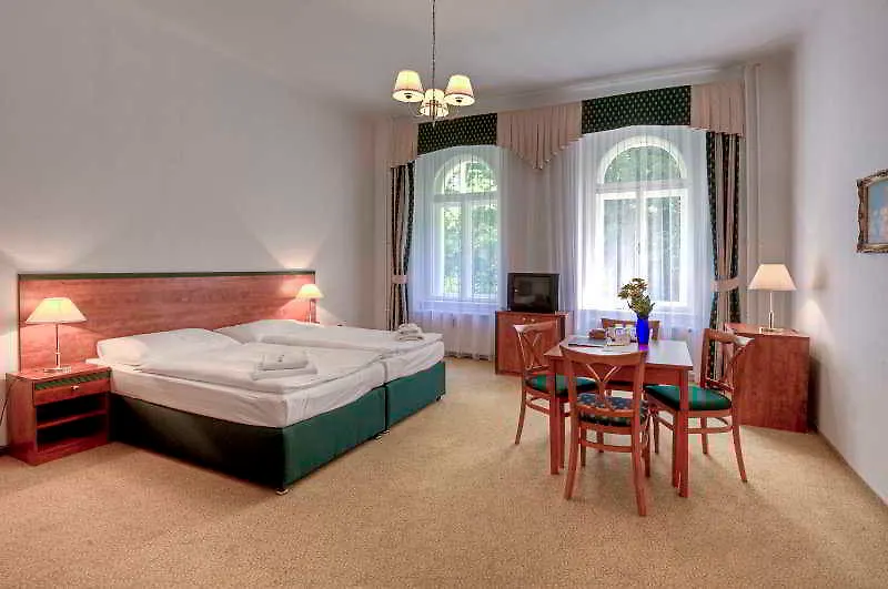 Rezidence Villa Gloria Marianske Lazne 2*,  Czech Republic
